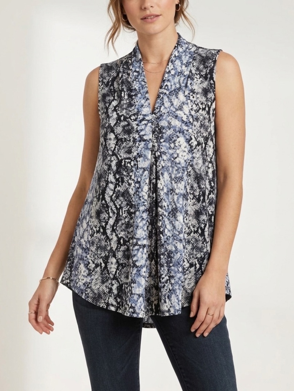Cable & Gauge Snake Print Sleeveless Pleated Front V-Neck Top XL Blue